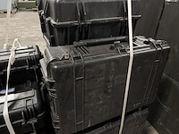 Partij kunststof kisten en laptoptassen, o.a. tgm - afbeelding 2 van  11