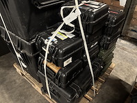 Partij kunststof kisten en laptoptassen, o.a. tgm - afbeelding 9 van  11