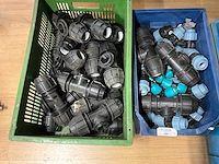 Partij kunststof koppelingen - afbeelding 2 van  6