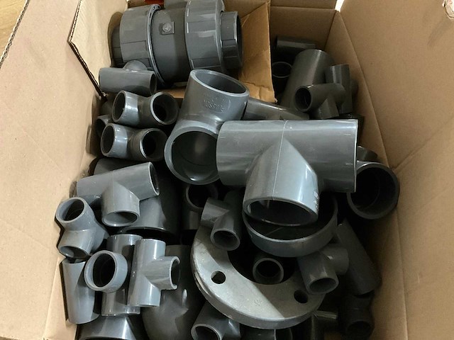 Partij kunststof koppelingen - afbeelding 5 van  5