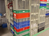 Partij kunststof kratten in diverse maten - afbeelding 8 van  11