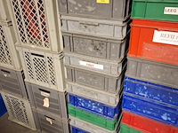 Partij kunststof kratten in diverse maten - afbeelding 9 van  11