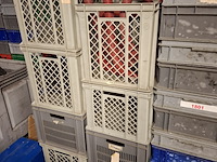 Partij kunststof kratten in diverse maten - afbeelding 11 van  11