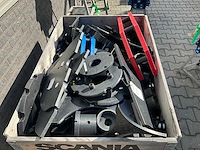 Partij kunststof onderdelen - afbeelding 3 van  4