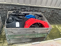 Partij kunststof onderdelen - afbeelding 4 van  4