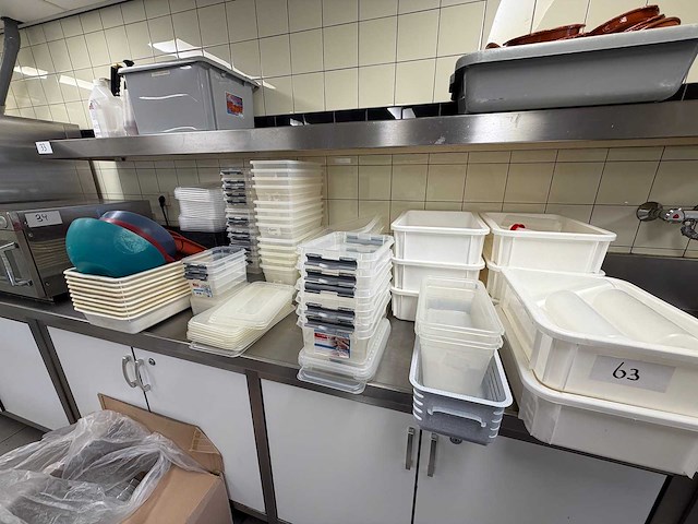 Partij kunststof opberg en bewaar bakken - afbeelding 1 van  6