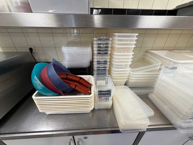 Partij kunststof opberg en bewaar bakken - afbeelding 2 van  6