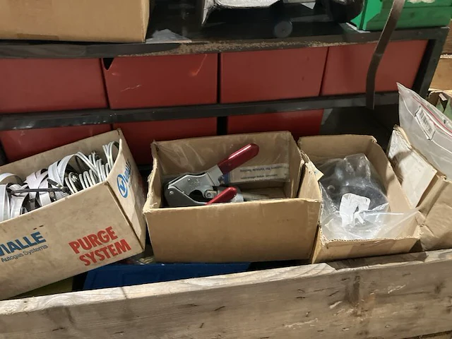 Partij kunststof opbergladekasten/bakjes - afbeelding 2 van  11