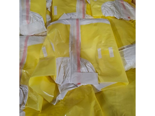 Partij kunststof overalls - afbeelding 6 van  7