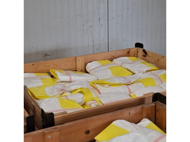 Partij kunststof overalls - afbeelding 2 van  10