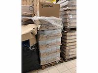 Partij kunststof potten, flessen en jerrycans - afbeelding 7 van  7