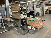 Partij kunststof stafmateriaal - afbeelding 1 van  9