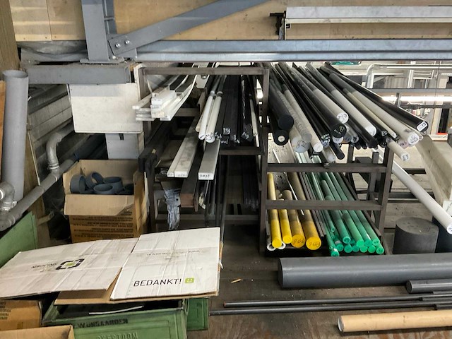 Partij kunststof stafmateriaal - afbeelding 3 van  9