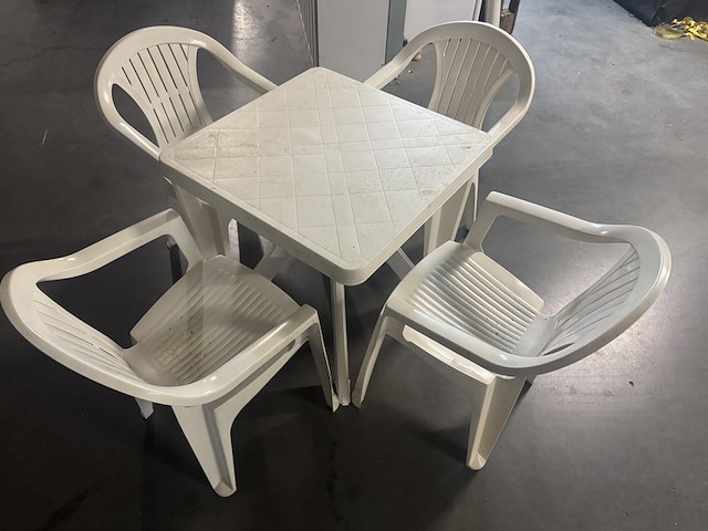 Partij kunststof terrasmeubels, wit - afbeelding 2 van  3