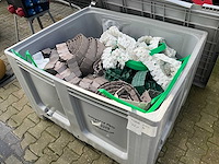 Partij kunststof transportbandketting - afbeelding 1 van  3