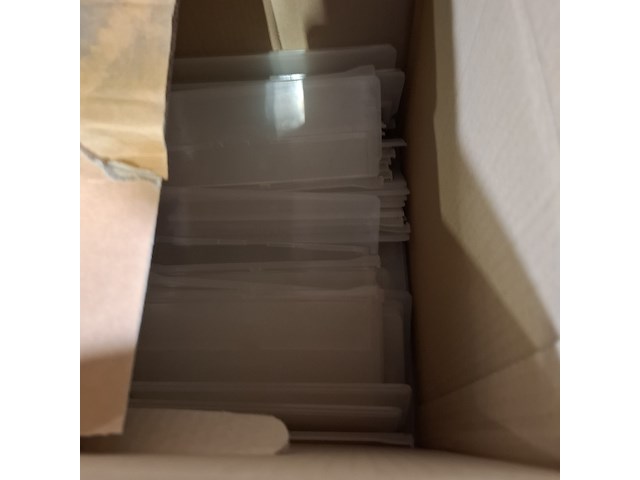 Partij kunststof tussenschotten - afbeelding 7 van  8