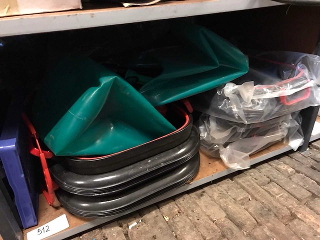 Partij kunststof - afbeelding 5 van  8