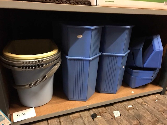 Partij kunststof - afbeelding 8 van  8