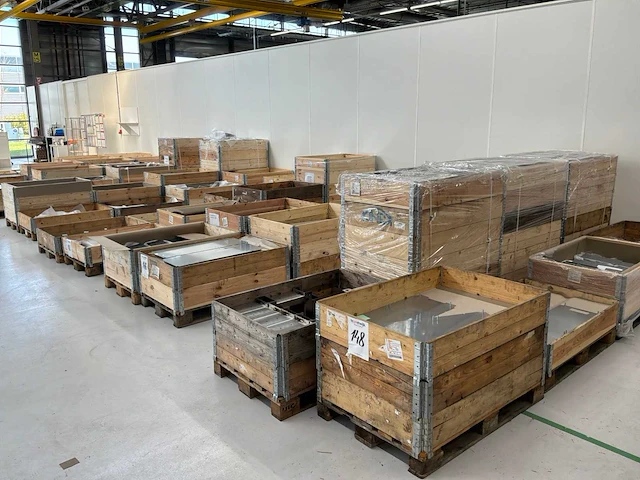 Partij laadpaal halffabricaten - afbeelding 1 van  9