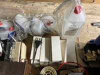 Partij laboratorium-/ meetapparatuur - afbeelding 10 van  10