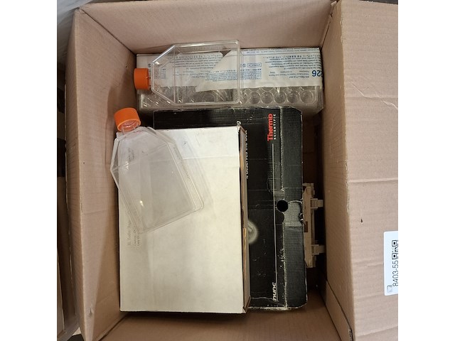 Partij laboratorium benodigdheden - afbeelding 12 van  17