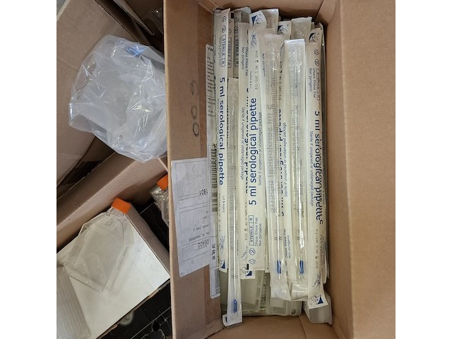 Partij laboratorium benodigdheden - afbeelding 14 van  17