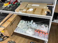Partij laboratorium expendables - afbeelding 1 van  5