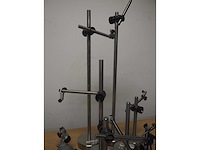 Partij laboratorium staanders/houders en klemmen - afbeelding 3 van  6