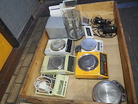 Partij laboratorium weegschalen van satorious, mettler, en philips - afbeelding 5 van  9