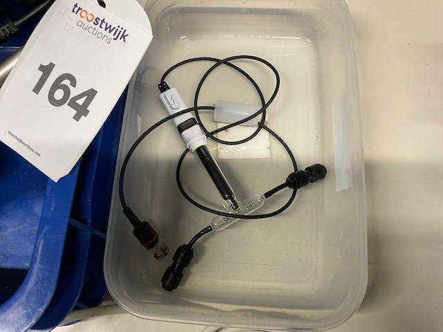 Partij laboratoriumapparatuur - afbeelding 2 van  6