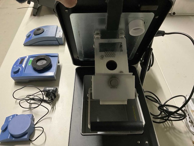 Partij laboratoriumapparatuur - afbeelding 4 van  14