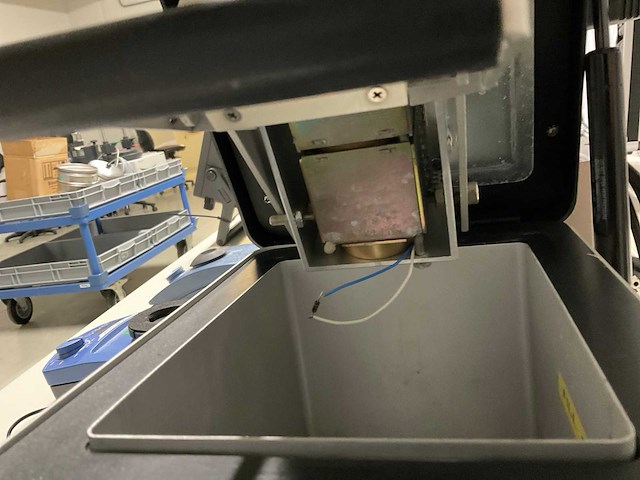 Partij laboratoriumapparatuur - afbeelding 5 van  14