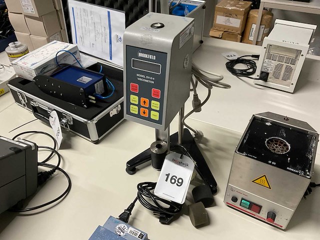 Partij laboratoriumapparatuur - afbeelding 10 van  14