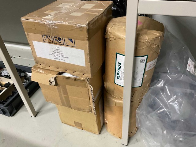 Partij laboratoriumapparatuur - afbeelding 14 van  30