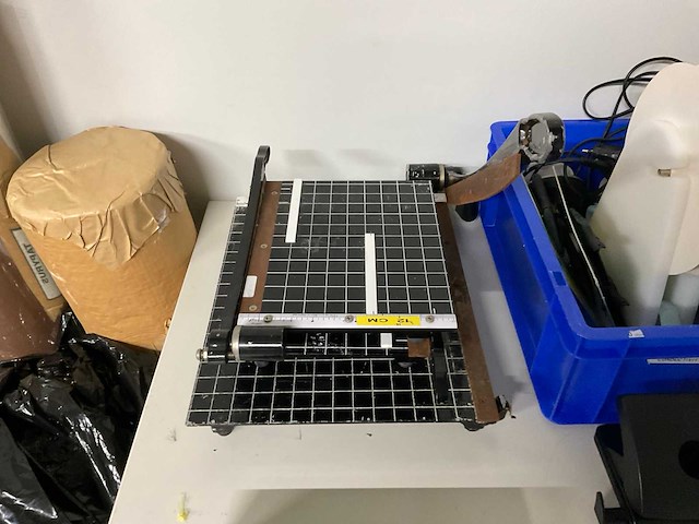 Partij laboratoriumapparatuur - afbeelding 17 van  30