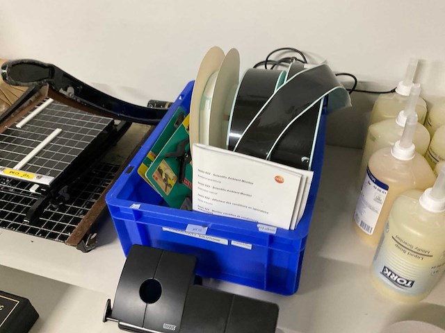 Partij laboratoriumapparatuur - afbeelding 18 van  30