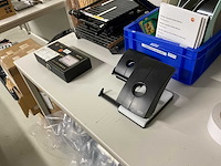 Partij laboratoriumapparatuur - afbeelding 19 van  30