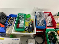 Partij laboratoriumapparatuur - afbeelding 25 van  30