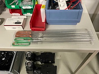 Partij laboratoriumapparatuur - afbeelding 29 van  30