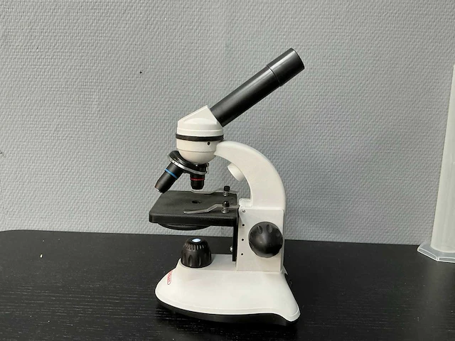 Partij laboratoriumbenodigdheden - afbeelding 12 van  14