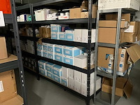 Partij laboratoriumbenodigdheden - afbeelding 1 van  66