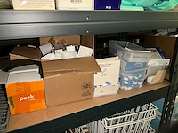 Partij laboratoriumbenodigdheden - afbeelding 13 van  66