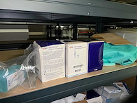 Partij laboratoriumbenodigdheden - afbeelding 14 van  66