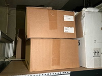 Partij laboratoriumbenodigdheden - afbeelding 21 van  66