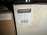 Partij laboratoriumbenodigdheden - afbeelding 30 van  66