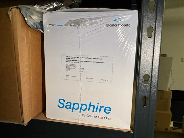 Partij laboratoriumbenodigdheden - afbeelding 32 van  66