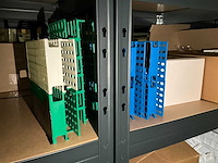 Partij laboratoriumbenodigdheden - afbeelding 36 van  66