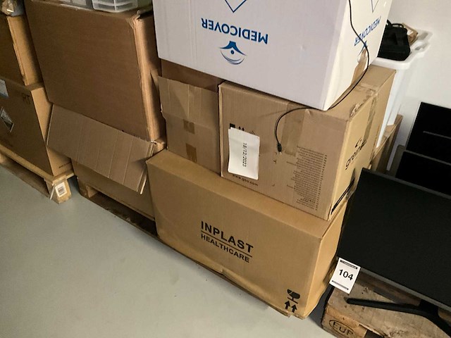 Partij laboratoriumbenodigdheden - afbeelding 48 van  66