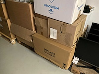 Partij laboratoriumbenodigdheden - afbeelding 48 van  66