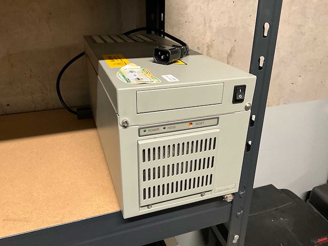 Partij laboratoriumbenodigdheden - afbeelding 51 van  66